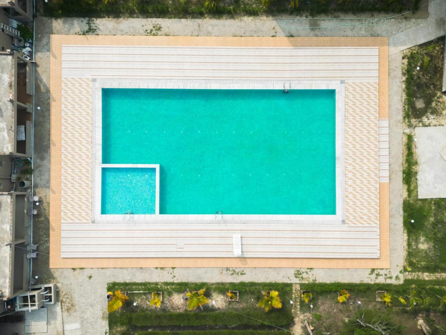 Hotel Nilkantha Мандармани Экстерьер фото